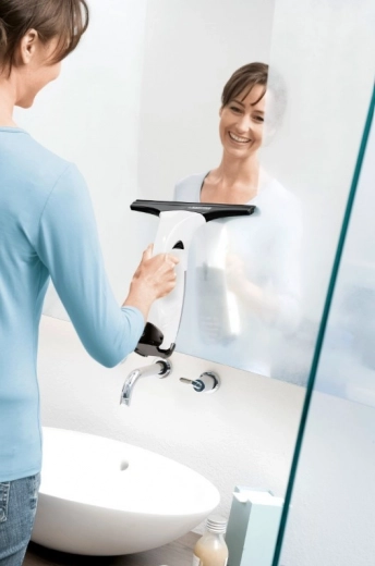 Hitro sušenje ogledal in tušev