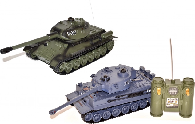 Zgodovinska RC tankovska bitka 25 cm