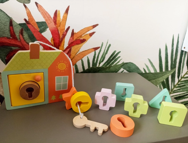 Classic World Montessori leseno nizanje ključi in vrata 11 kos