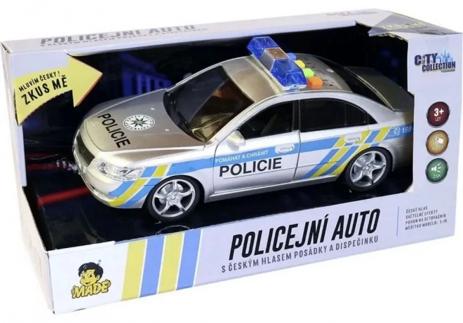 Policijski avto s češkim glasom