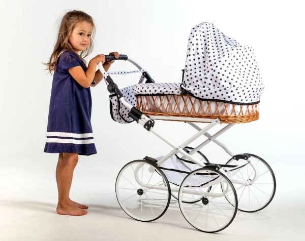 Voziček Monika RETRO protinovan bel konstrukcija bel z pikami višina ročaja 76cm nastavljiv