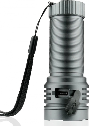 USB‑C polnjenje in zamenljiva baterija