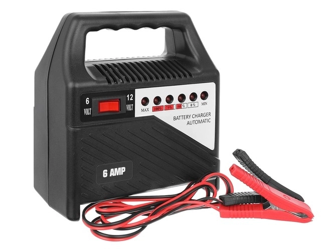 Polnilec za baterije 12V 6A