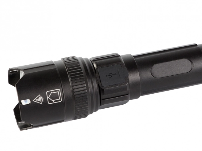 Vojaška taktična svetilka z LED Cree XHP99