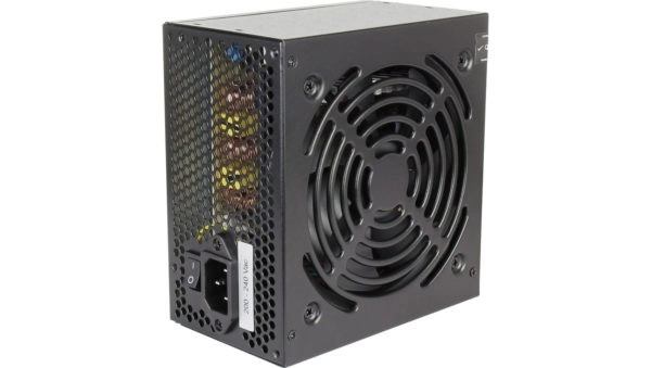 Napajalni vir AeroCool VX PLUS 650W