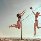 Odbojkarska mreža 9,5 × 1 m z jeklenico in transportno torbo